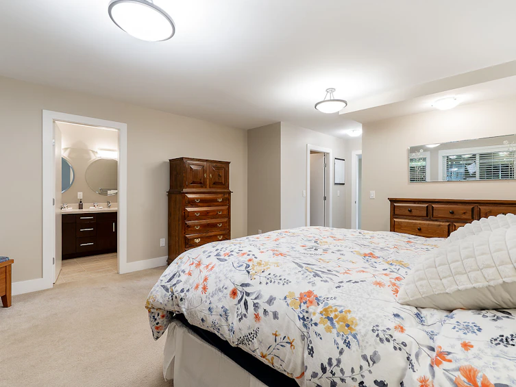 1588 Lynn Valley Road, North Vancouver, BC, V7J 2B3 - 15