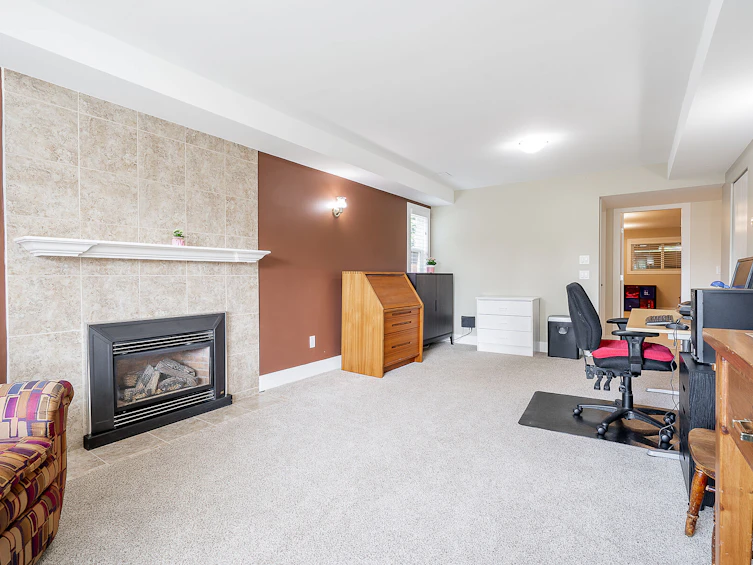 1588 Lynn Valley Road, North Vancouver, BC, V7J 2B3 - 19