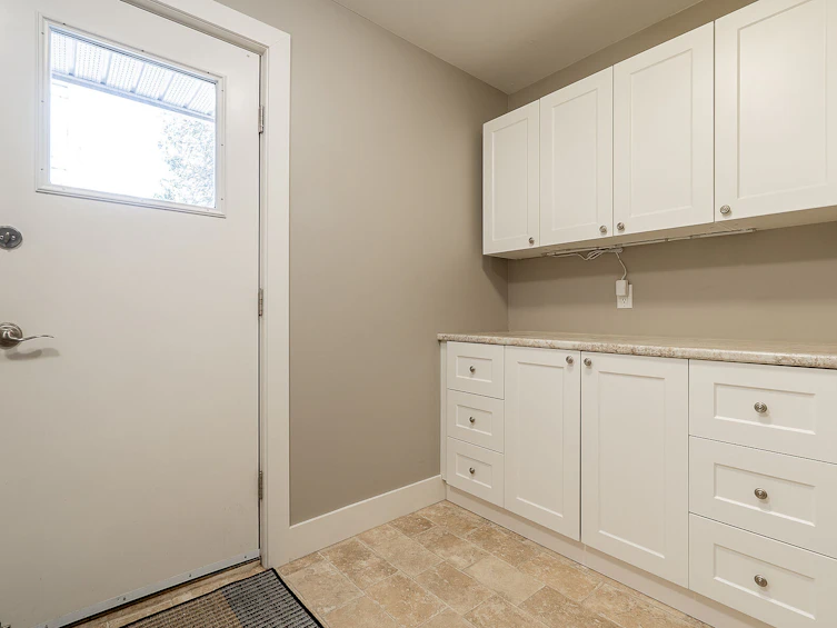 1588 Lynn Valley Road, North Vancouver, BC, V7J 2B3 - 22