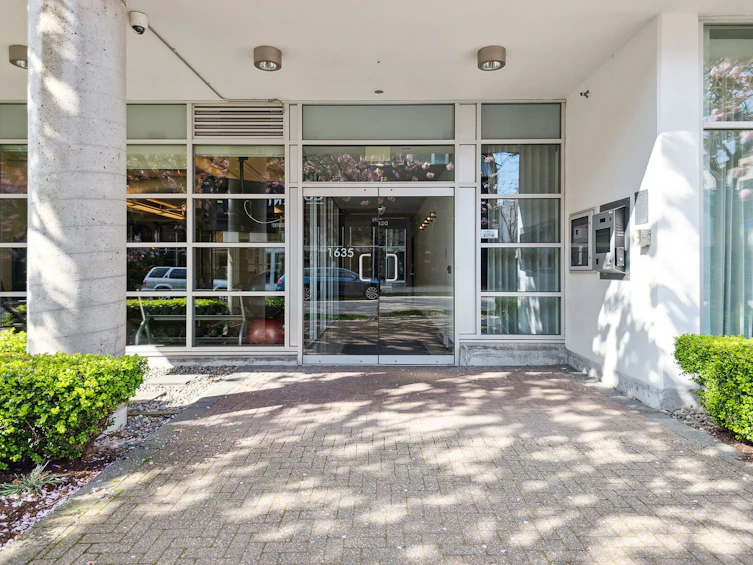 401-1635 W 3rd Avenue, Vancouver, BC, V6J 0B6 - 25