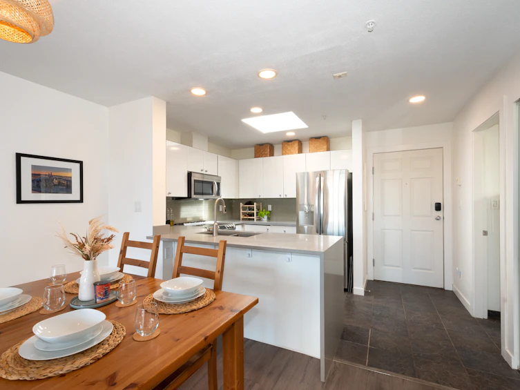 512-150 W 22nd Street, North Vancouver, BC, V7M 3M4 - 26