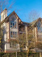 150 22nd Street W 512