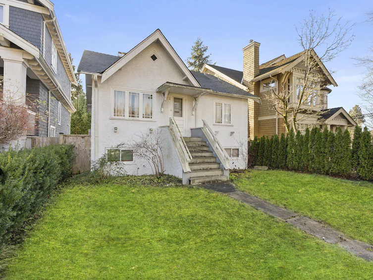 3782 W 37th Avenue, Vancouver, BC, V6N 2V9 - 5