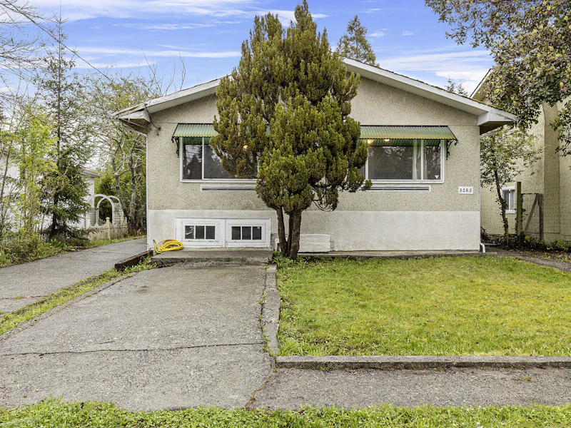 3265 Linwood Avenue, Saanich BC V8X 1E5