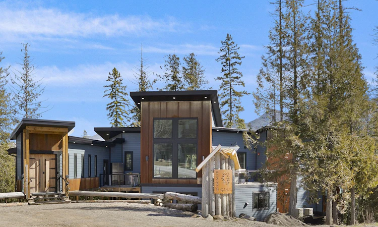 5339 Highline Drive