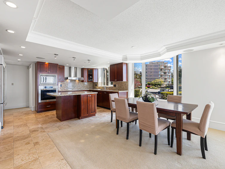 101-2280 Bellevue Avenue, West Vancouver, BC, V7V 1C6 - 3