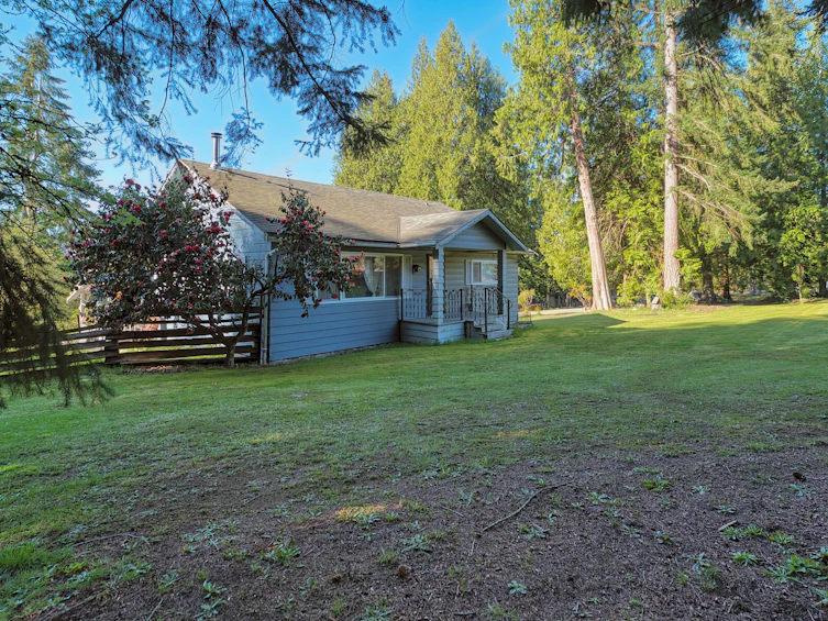 1106 A B Gladwin Trail Road, Roberts Creek, BC, V0N 2W4 - 5