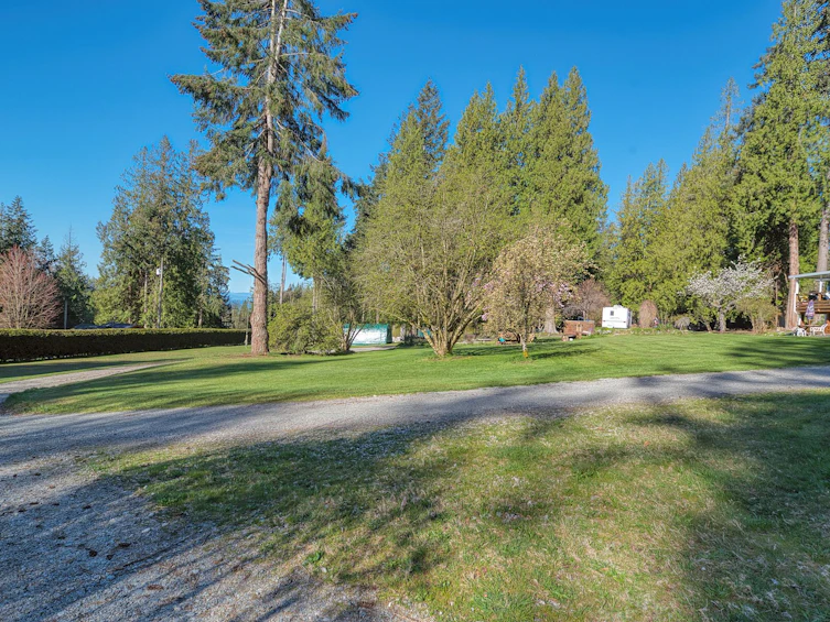 1106 A B Gladwin Trail Road, Roberts Creek, BC, V0N 2W4 - 9