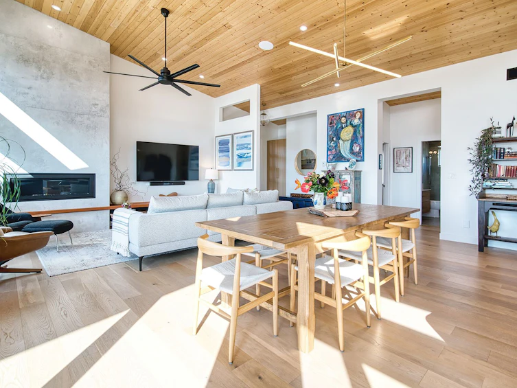 5769 Genni's Way, Sechelt, BC, V7Z 0N8 - 8