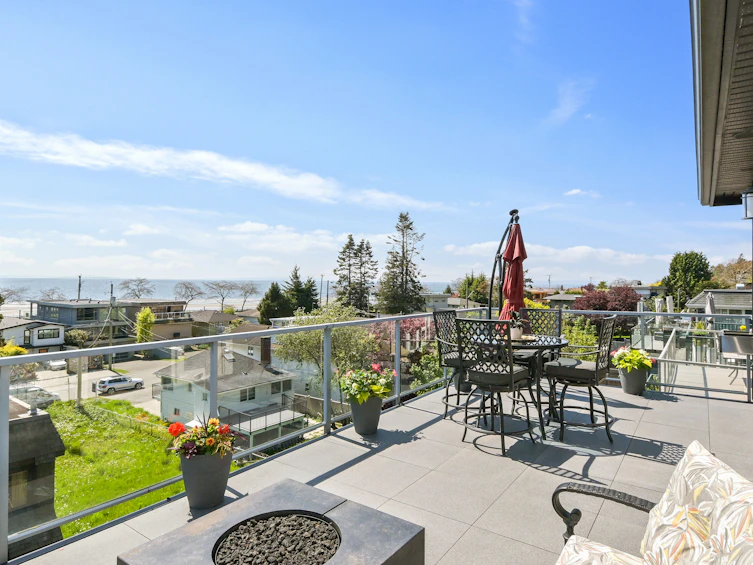 14738 Mcdonald Avenue, Surrey, BC, V4B 2C8 - 3