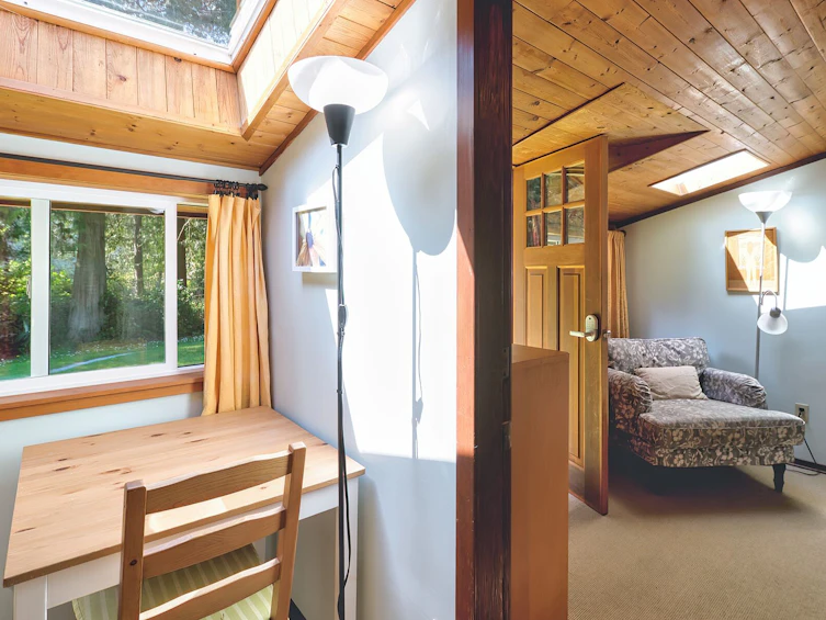 1546 Lockyer Road, Roberts Creek, BC, V0N 2W1 - 11