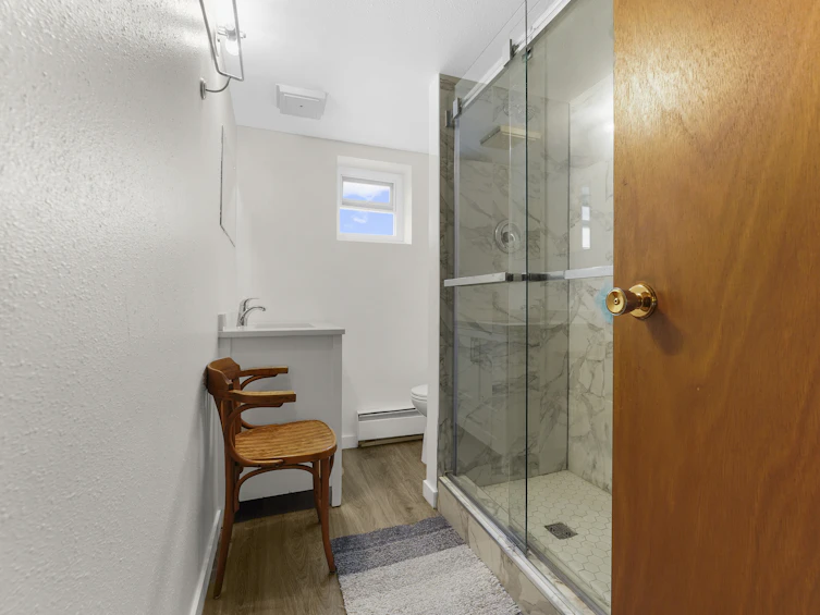 838 Burnaby Street, New Westminster, BC, V3L 4V9 - 33