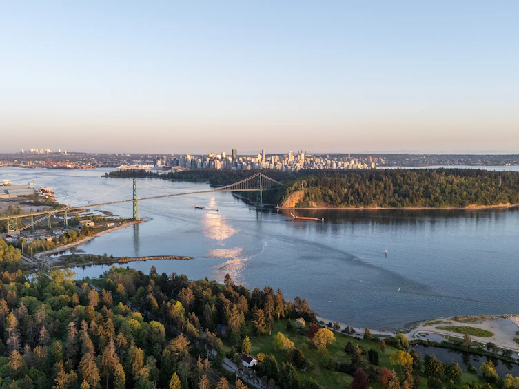 1075 Esplanade Avenue, West Vancouver, BC, V7T 1G2 - 29