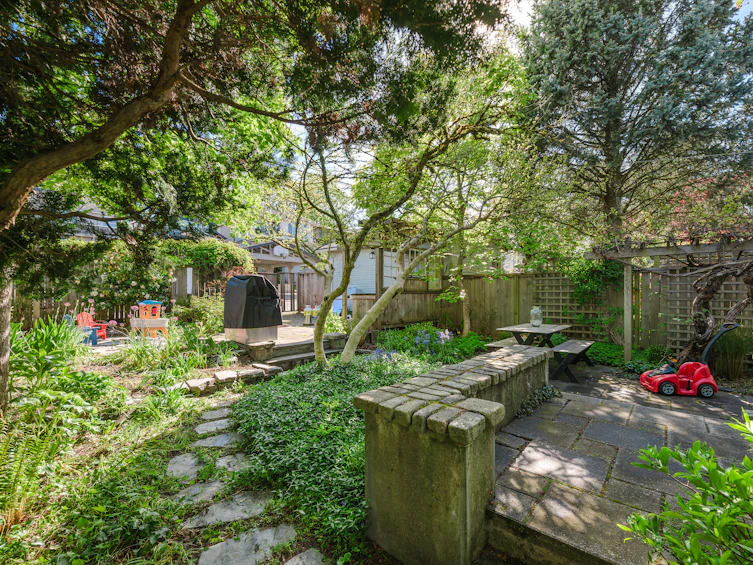 3730 W 15th Avenue, Vancouver, BC, V6R 2Z8 - 27