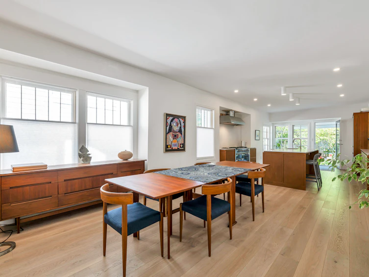 3730 W 15th Avenue, Vancouver, BC, V6R 2Z8 - 8