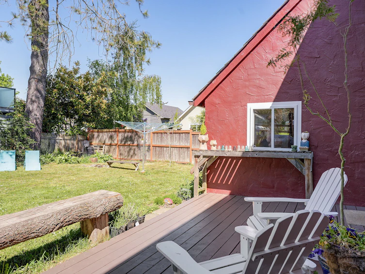 3936 Braefoot Road, Saanich, BC, V8P 3T2 - 3