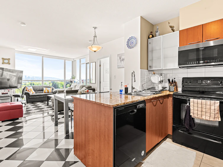 1007-4028 Knight Street, Vancouver, BC, V5N 5Y8 - 3