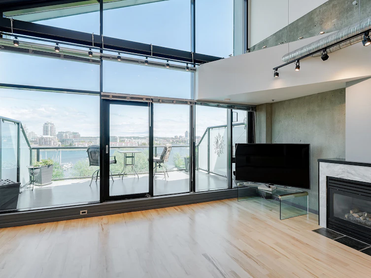 PH4-21 Erie Street, Victoria, BC, V8V 5A8 - 9