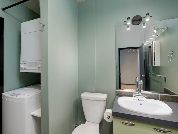 PH4-21 Erie Street, Victoria, BC, V8V 5A8 - 26
