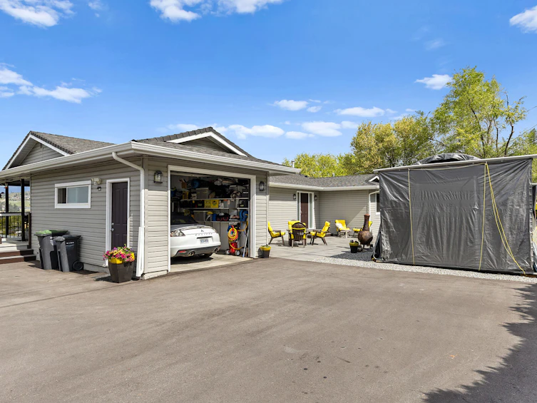 11290 Dakota Road, Lake Country, BC, V4V 1X1 - 3
