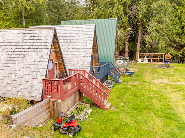 10052 Malaspina Road, Powell River, BC, V8A 0G3 - 29
