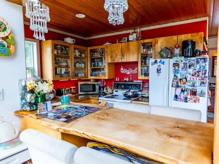10052 Malaspina Road, Powell River, BC, V8A 0G3 - 25