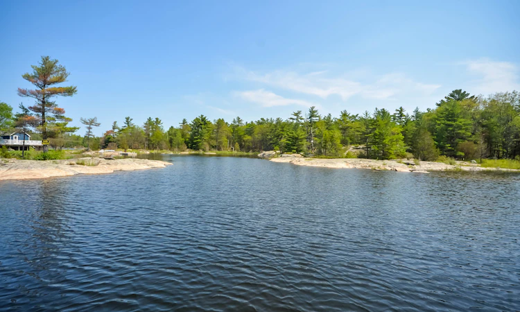 4648 Is-2190 Georgian Bay