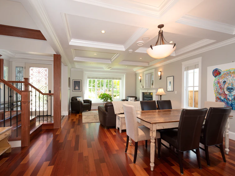 336 W 17th Street, North Vancouver, BC, V7M 1V8 - 2
