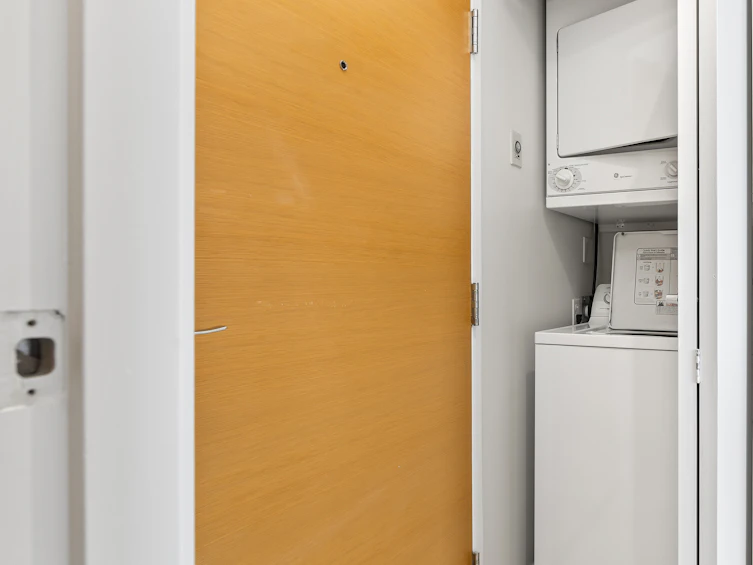 2506-977 Mainland Street, Vancouver, BC, V6B 1T2 - 13