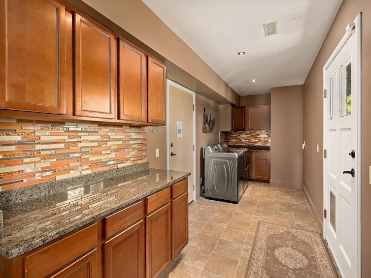 7-3105 Thacker Drive, West Kelowna, BC, V1Z 1X5 - 24