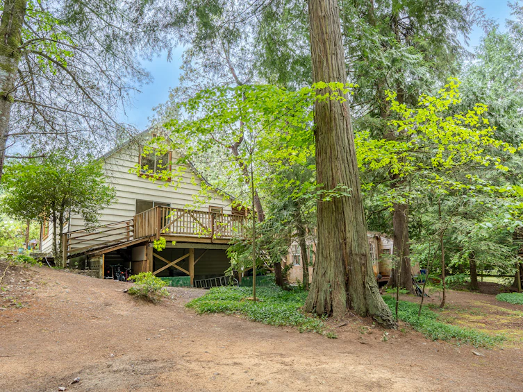 6141 Stockwell Road, Sechelt, BC, V7Z 0L3 - 3
