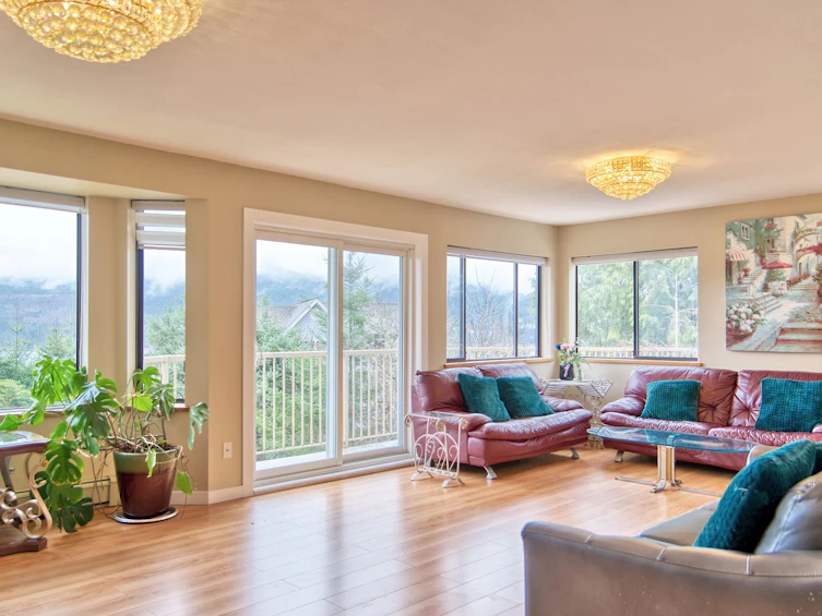 6377 N Gale Avenue, Sechelt, BC, V7Z 0P7 - 3