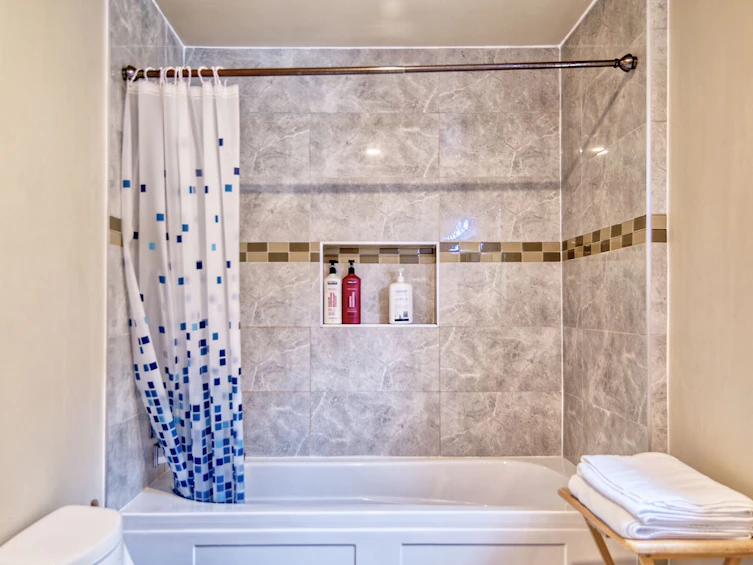 6377 N Gale Avenue, Sechelt, BC, V7Z 0P7 - 18