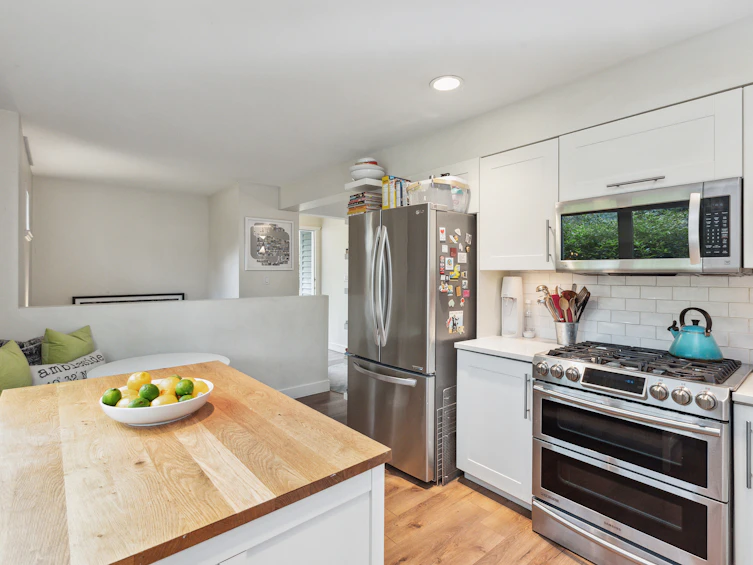 1589 Bowser Avenue, North Vancouver, BC, V7P 2Y4 - 10