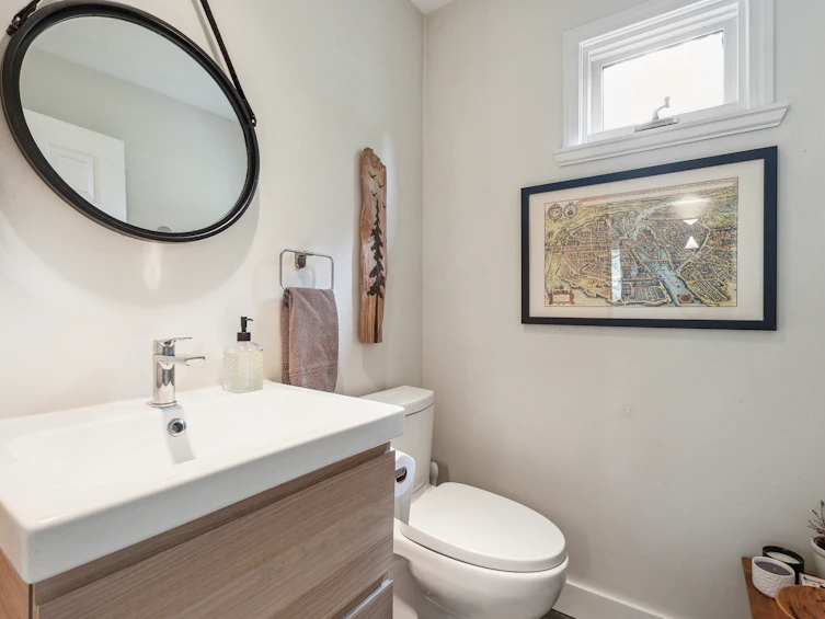 1589 Bowser Avenue, North Vancouver, BC, V7P 2Y4 - 13