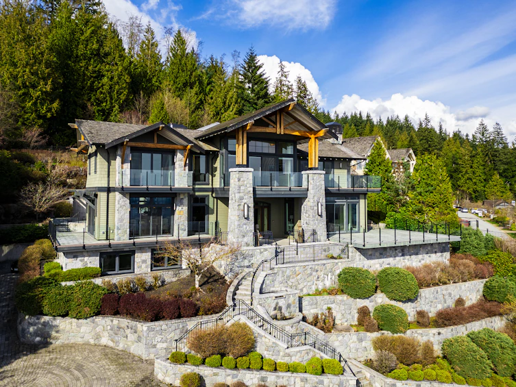 2756 Willoughby Road, West Vancouver, BC, V7S 3J2 - 3