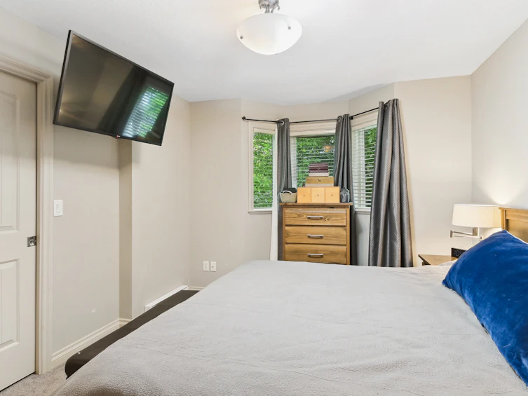 33321 George Ferguson 16 Way, Abbotsford, BC, V2S 2L6 - 11