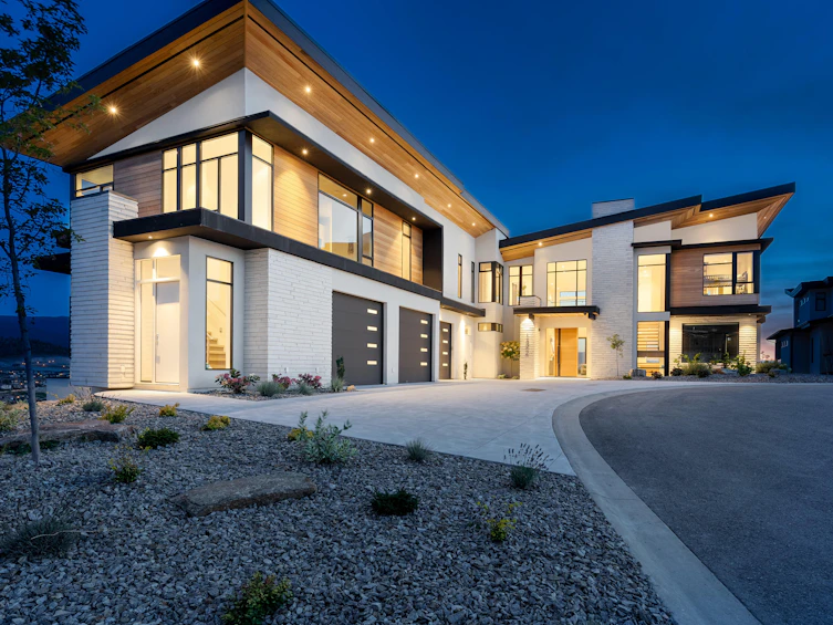 1372 Mine Hill Drive, Kelowna, BC, V1P 1S5