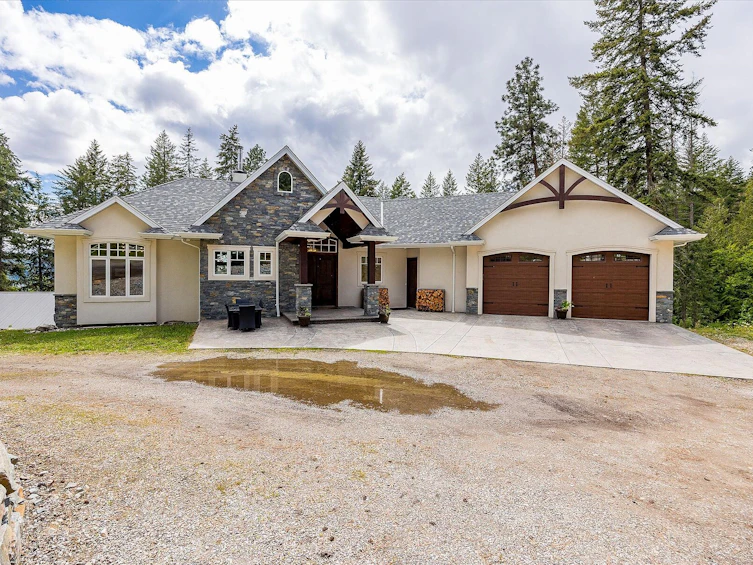 7844 Chew Road, Vernon, BC, V1B 3N6 - 3