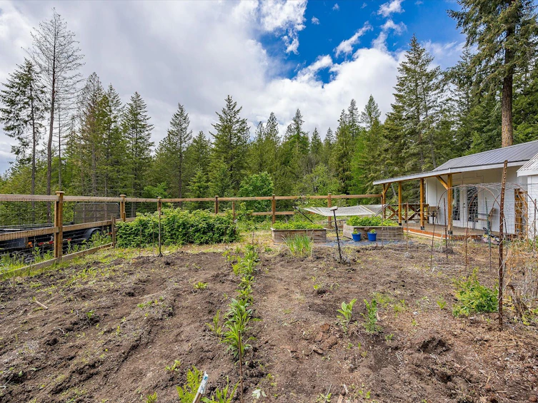 7844 Chew Road, Vernon, BC, V1B 3N6 - 77