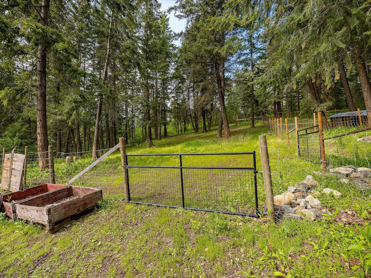 7844 Chew Road, Vernon, BC, V1B 3N6 - 91