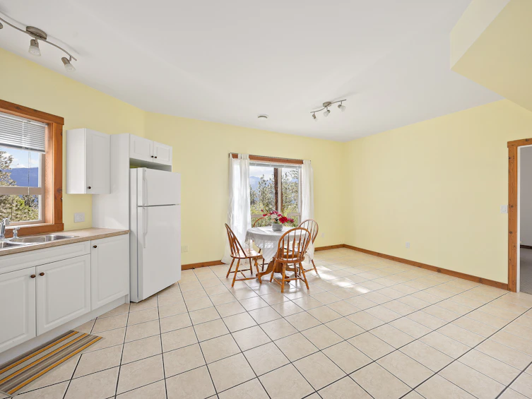 17142 Commonage Road, Lake Country, BC, V4V 1B5 - 38