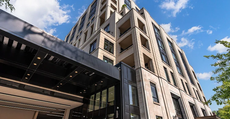 1 Forest Hill 404 Road, Toronto, ON, M4V 1R1 - 2