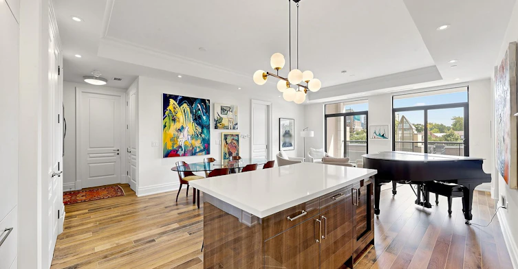 1 Forest Hill 404 Road, Toronto, ON, M4V 1R1 - 7