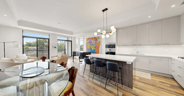1 Forest Hill 404 Road, Toronto, ON, M4V 1R1 - 13
