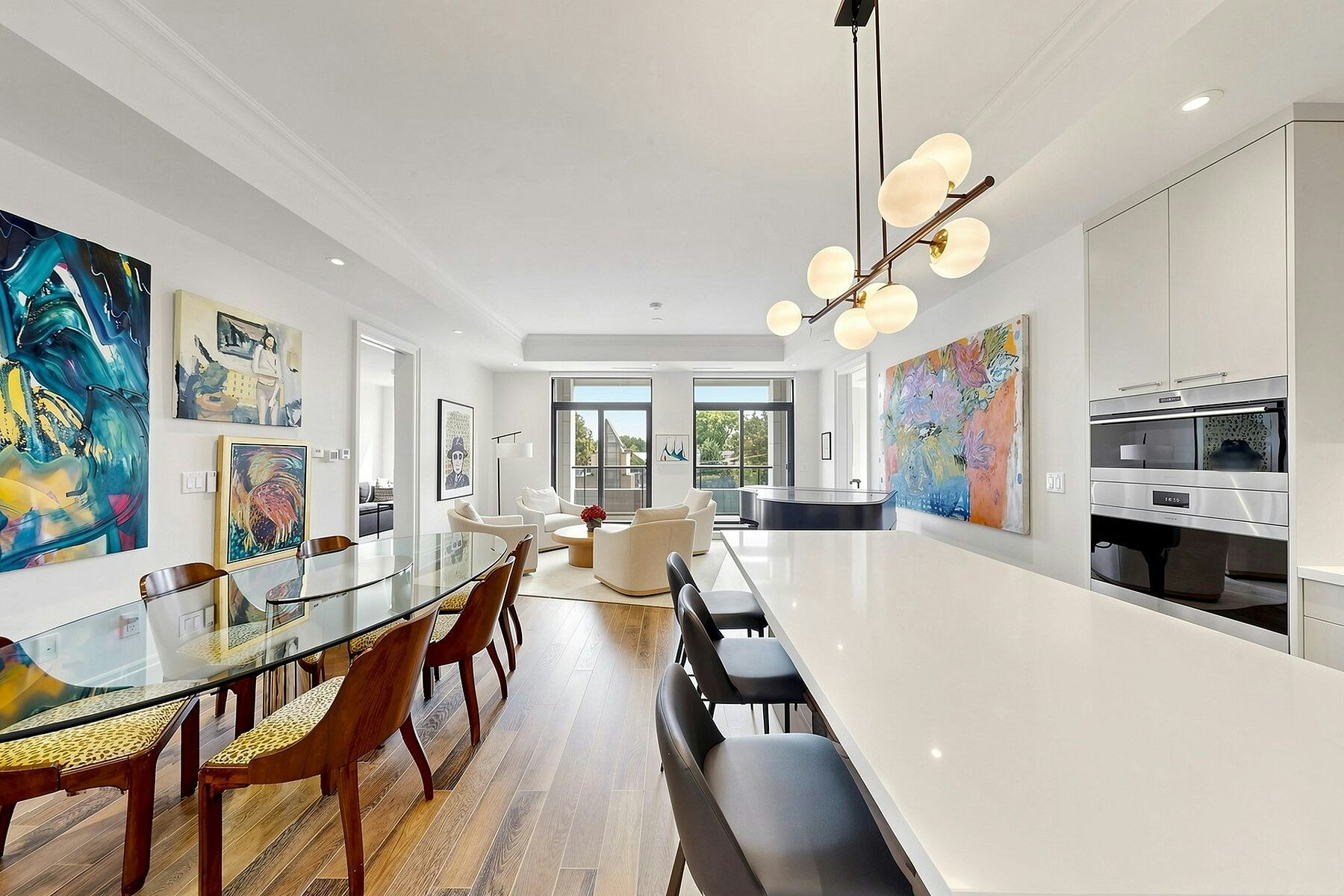 1 Forest Hill 404 Road, Toronto, ON, M4V 1R1 - 8