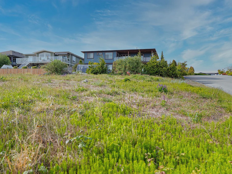 6247 Apollo Road, Sechelt, BC, V7Z 0N7 - 35