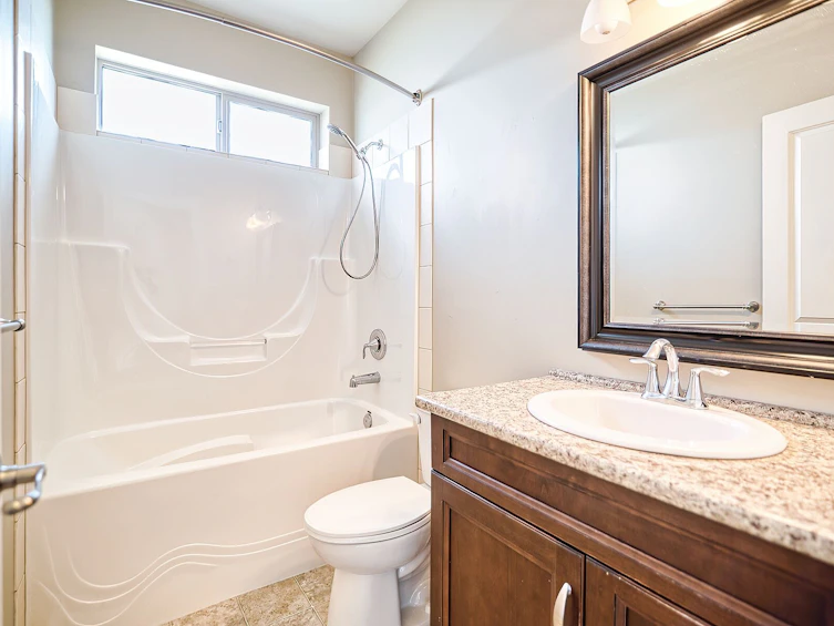 6247 Apollo Road, Sechelt, BC, V7Z 0N7 - 23