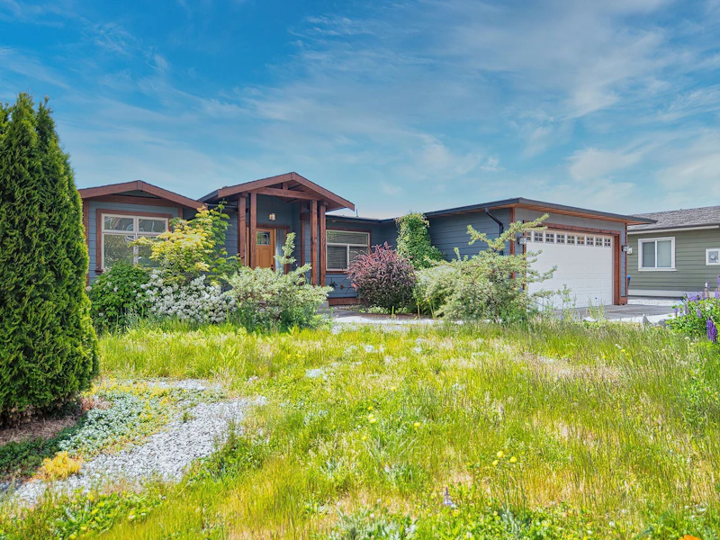 6247 Apollo Road, Sechelt BC