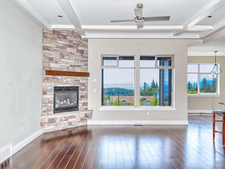 6247 Apollo Road, Sechelt, BC, V7Z 0N7 - 7